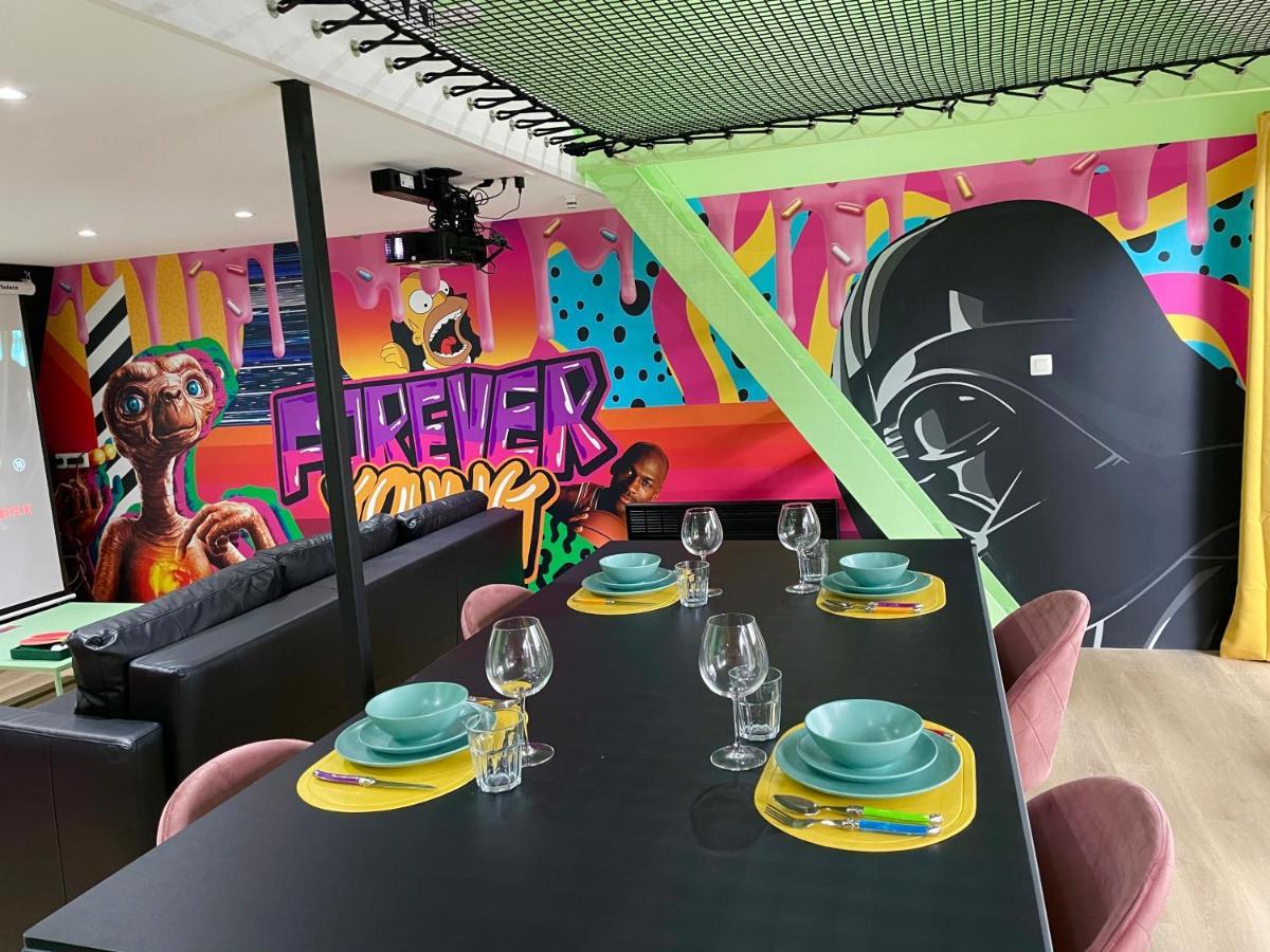 Ferienhaus Capsule Forever Young - Jacuzzi - Sauna - Billard - Arcade De Jeux - Netflix & Cinema - Ping Pong *