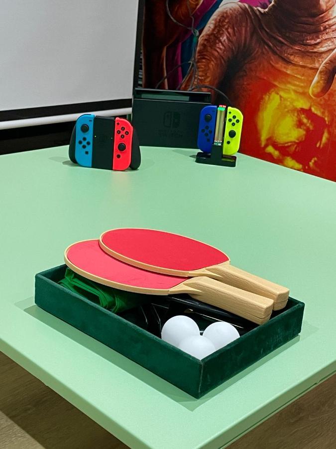 Capsule Forever Young - Jacuzzi - Sauna - Billard - Arcade De Jeux - Netflix & Cinema - Ping Pong *
