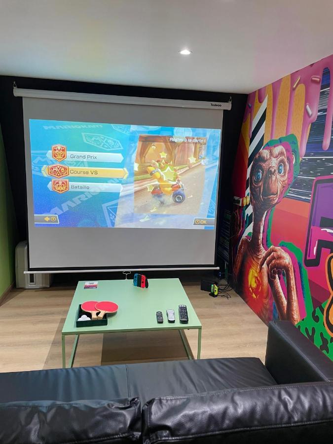 Capsule Forever Young - Jacuzzi - Sauna - Billard - Arcade De Jeux - Netflix & Cinema - Ping Pong Vakantiehuis