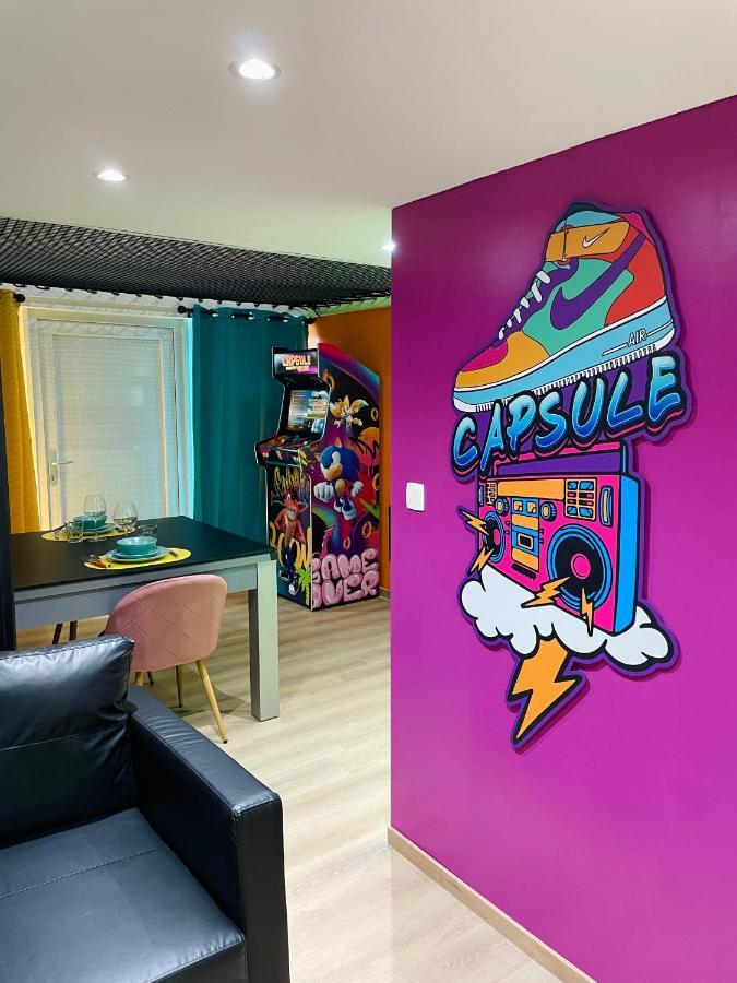 Capsule Forever Young: Entertainment Hub With Jacuzzi & Sauna Holiday home Hastiere-par-dela